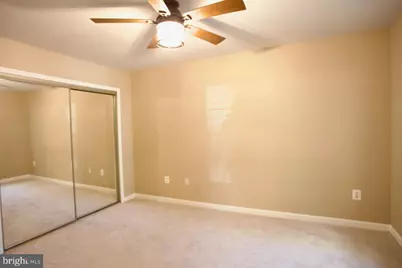 913 Hillside Lake Terrace #410, Gaithersburg, MD 20878 - Photo 14