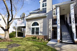 913 Hillside Lake Terrace, Gaithersburg, MD 20878 - Photo 20