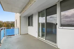 10201 Grosvenor Pl, Rockville, MD 20852 - Photo 34