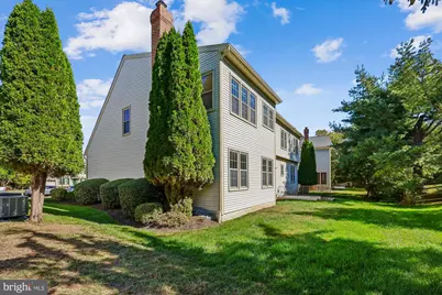 10606 Maplecrest Lane, Potomac, MD 20854 - Photo 14