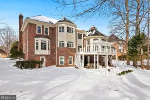 9646 Eagle Ridge Dr, Bethesda, MD 20817 - Photo 52