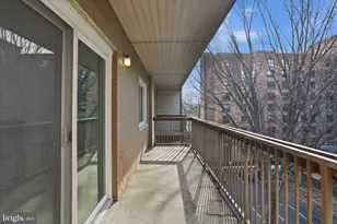 10300 Westlake Dr, Bethesda, MD 20817 - Photo 26