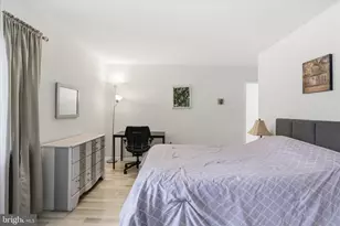 10300 Westlake Dr, Bethesda, MD 20817 - Photo 38