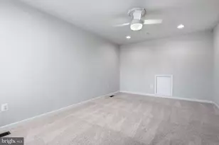 13516 Goldeneye Cir, Clarksburg, MD 20871 - Photo 50