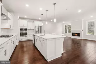 318 Johnson Meadow St, Gaithersburg, MD 20878 - Photo 14