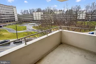 4515 Willard Ave, Chevy Chase, MD 20815 - Photo 14