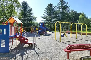 10104 Colebrook Ave, Potomac, MD 20854 - Photo 48