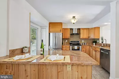 20812 Aspenwood Lane, Montgomery Village, MD 20886 - Photo 2