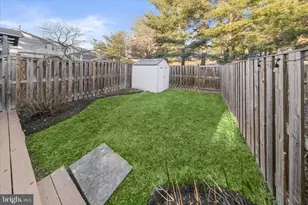 9586 White Pillar Terrace, Gaithersburg, MD 20882 - Photo 24
