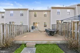 9586 White Pillar Terrace, Gaithersburg, MD 20882 - Photo 26