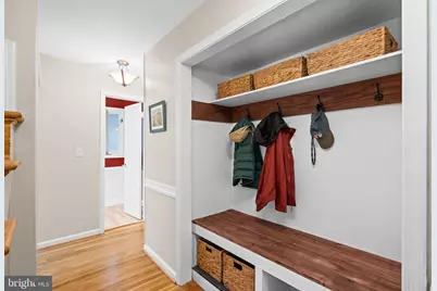 17812 Vinyard Lane, Rockville, MD 20855 - Photo 8
