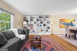 17812 Vinyard Ln, Rockville, MD 20855 - Photo 10