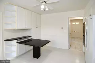 7109 Radnor Rd, Bethesda, MD 20817 - Photo 16