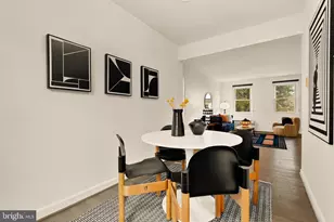 4818 Chevy Chase Dr, Chevy Chase, MD 20815 - Photo 10