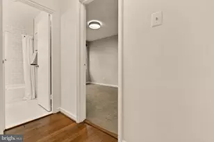 4818 Chevy Chase Dr, Chevy Chase, MD 20815 - Photo 24