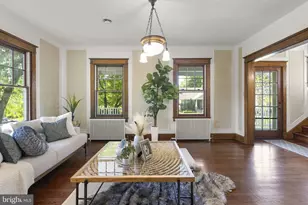 9403 Warren St, Silver Spring, MD 20910 - Photo 10
