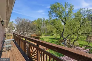 10517 Alloway Dr, Potomac, MD 20854 - Photo 42