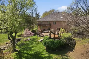 10517 Alloway Dr, Potomac, MD 20854 - Photo 4