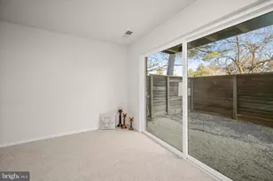 19419 Brassie Pl, Gaithersburg, MD 20886 - Photo 16