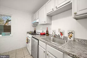 19419 Brassie Pl, Gaithersburg, MD 20886 - Photo 12