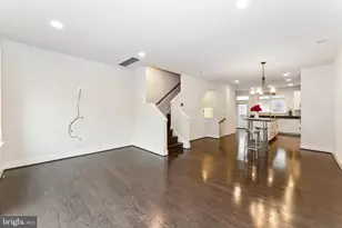 16316 Decker Pl, Rockville, MD 20855 - Photo 12