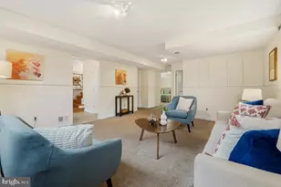 9504 Hollins Ct, Bethesda, MD 20817 - Photo 4