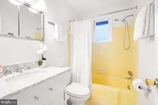 9504 Hollins Ct, Bethesda, MD 20817 - Photo 20