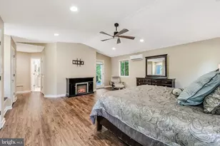 9812 Betteker Ln, Potomac, MD 20854 - Photo 16