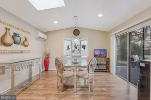 9812 Betteker Ln, Potomac, MD 20854 - Photo 12