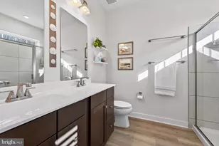 19765 Grn Vlg Dr, Montgomery Village, MD 20886 - Photo 12