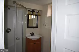 7205 Clarendon Rd, Bethesda, MD 20814 - Photo 42