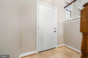10 Scottsbury Ct, Germantown, MD 20876 - Photo 18