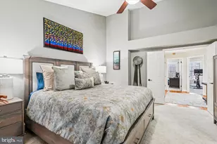 28 Sterling Ct, Rockville, MD 20850 - Photo 18