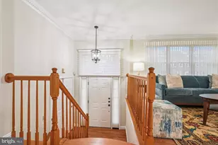 28 Sterling Ct, Rockville, MD 20850 - Photo 2