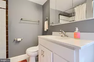 10708 Woodsdale Dr, Silver Spring, MD 20901 - Photo 36