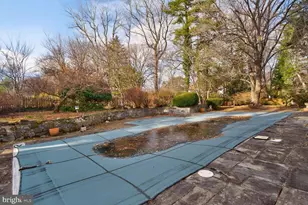 10816 Fox Hunt Ln, Potomac, MD 20854 - Photo 20