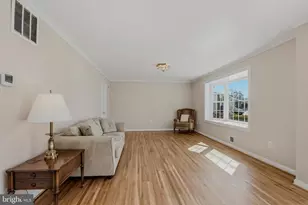 4102 Landgreen St, Rockville, MD 20853 - Photo 8