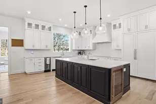 10525 Tanager Ln, Potomac, MD 20854 - Photo 16