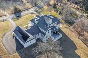 10525 Tanager Ln, Potomac, MD 20854 - Photo 136