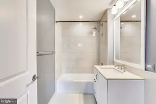 4915 Hampden Ln, Bethesda, MD 20814 - Photo 20