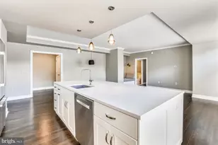 4915 Hampden Ln, Bethesda, MD 20814 - Photo 4