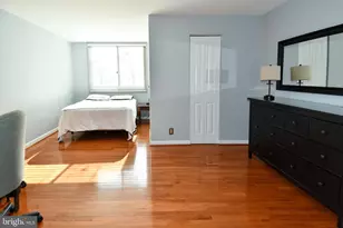 4601 N Park Ave, Chevy Chase, MD 20815 - Photo 12