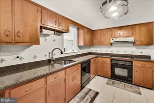 21909 Greenbrook Dr, Boyds, MD 20841 - Photo 22