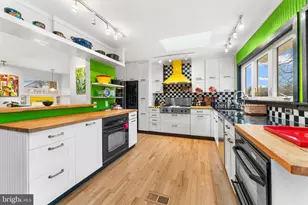 5905 Folkstone Rd, Bethesda, MD 20817 - Photo 6