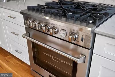 9802 Georgia Avenue #26-202, Silver Spring, MD 20902 - Photo 10