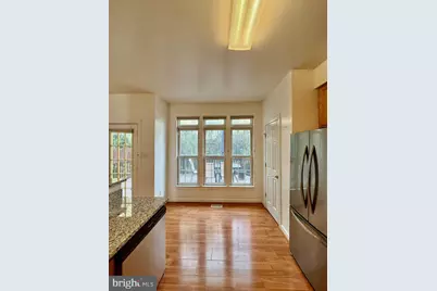 13772 Lambertina Place, Rockville, MD 20850 - Photo 8