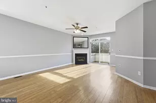 10211 Cove Ledge Ct, Montgomery Village, MD 20886 - Photo 2