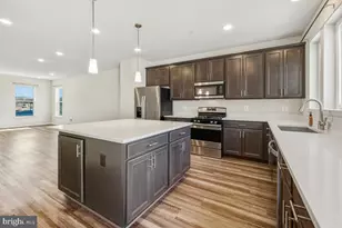 3230 Provider Wy, Germantown, MD 20874 - Photo 18