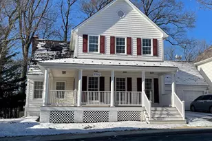 17812 Hidden Garden Ln, Ashton, MD 20861 - Photo 2