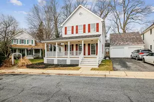 17812 Hidden Garden Ln, Ashton, MD 20861 - Photo 1